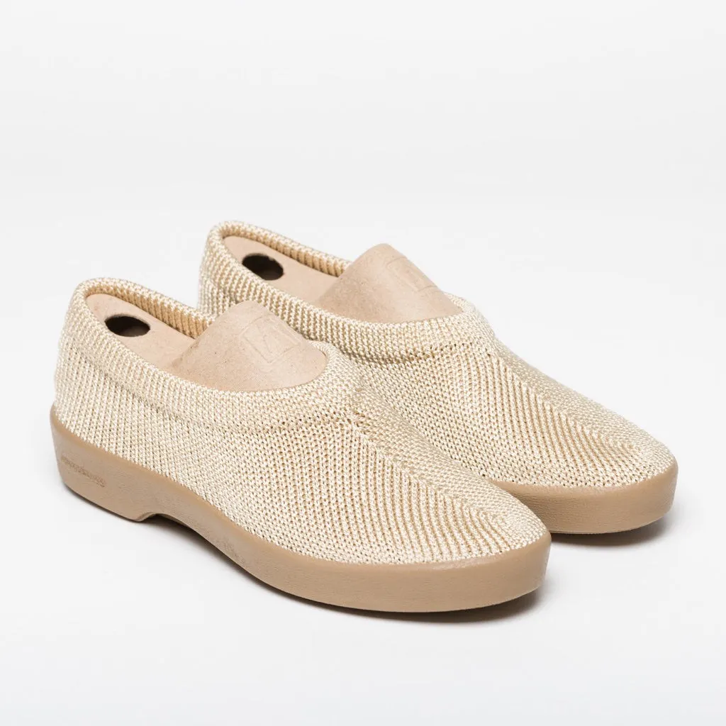 Almada Beige Slip Ons