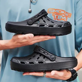 Yeknu Summer Men Sandals Platform Clogs Beach Slippers Men Shoes Aqua Breathable Hollow Out Garden Slippers black Water Shoes
